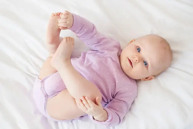 Les Meilleures Pratiques pour Évaluer le Développement de Bébé
