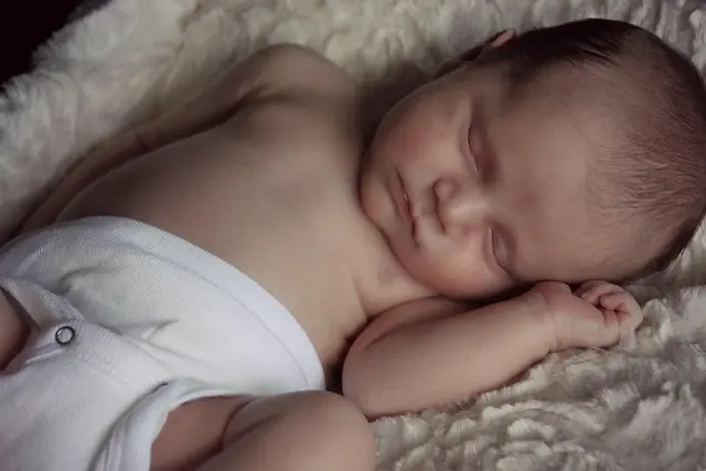 Les Clés pour Établir une Routine Sereine pour Bébé