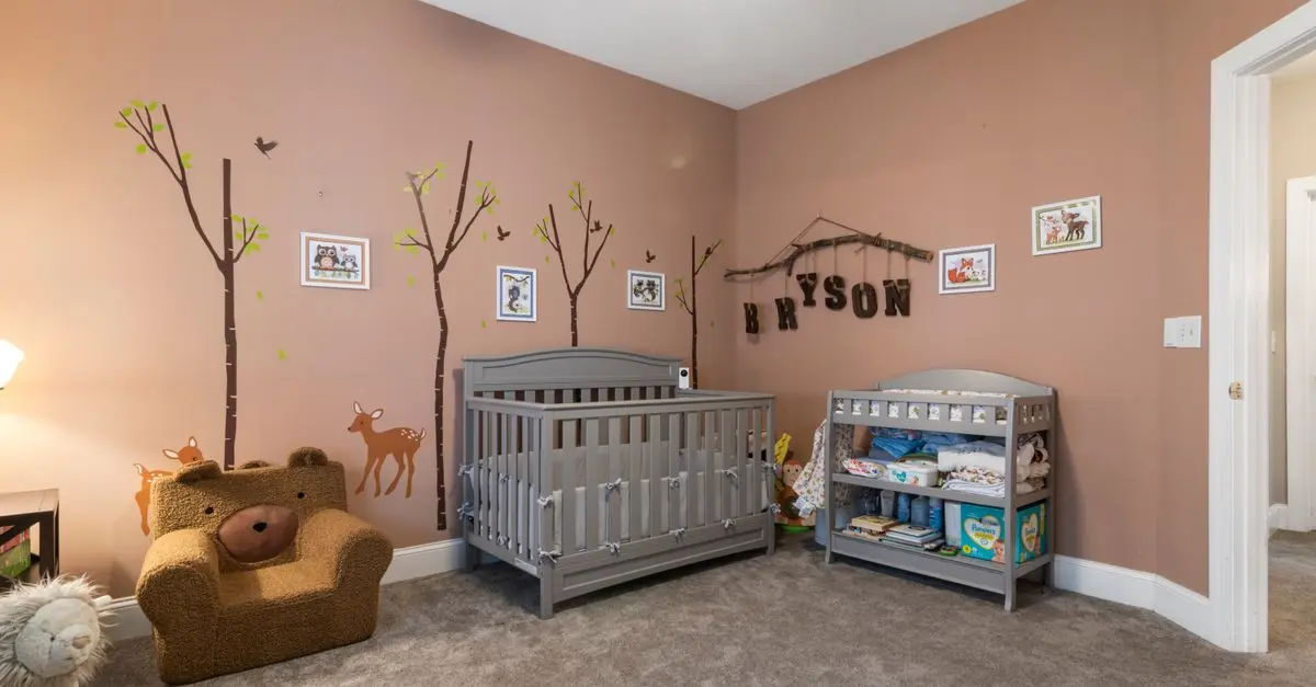 Comment Créer un Environnement Sécure pour Bébé : Guide Pratique