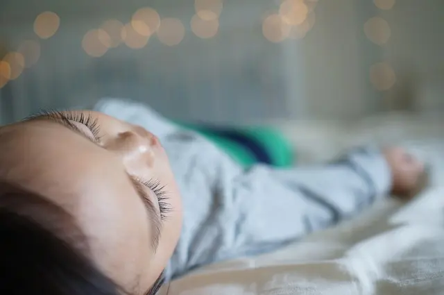 Les Clés pour Établir une Routine Sereine pour Bébé