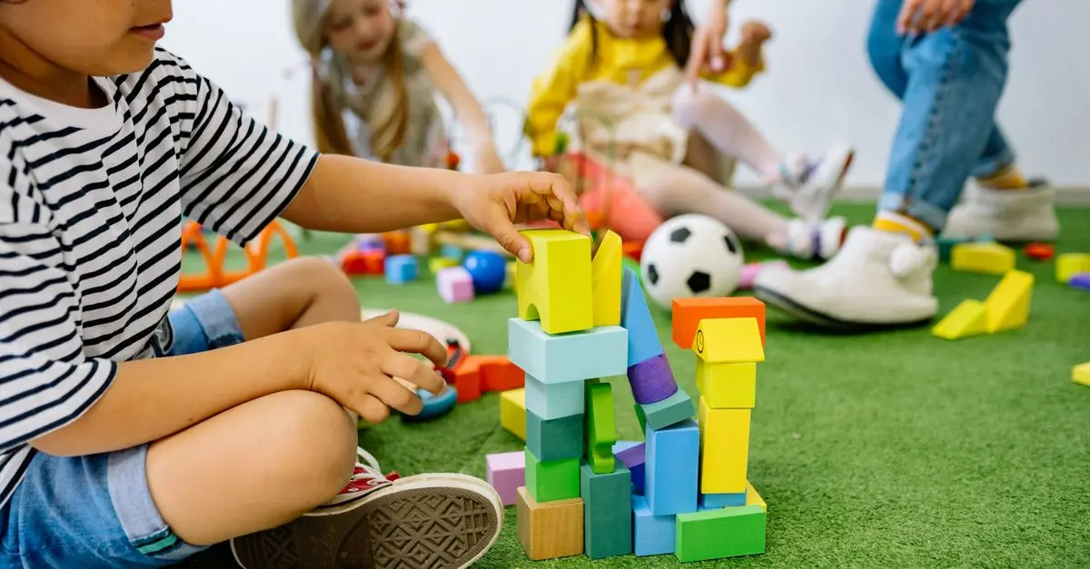L'Importance du Jeu Libre dans le Développement de l'Enfant