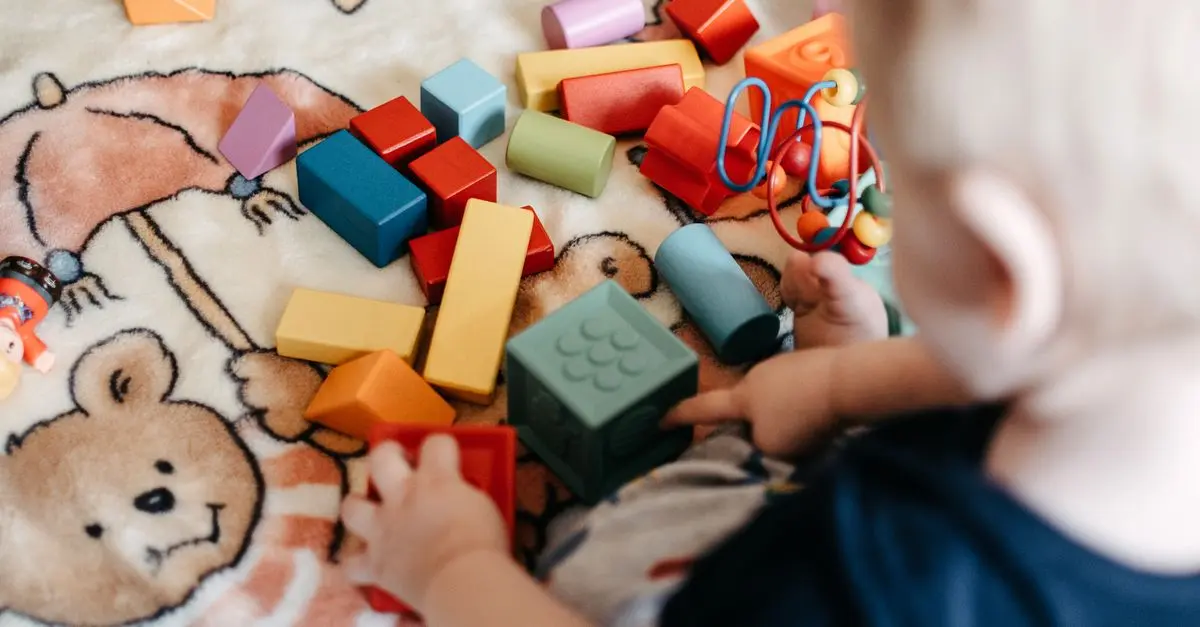10 Astuces pour Favoriser le Développement Cognitif de Bébé