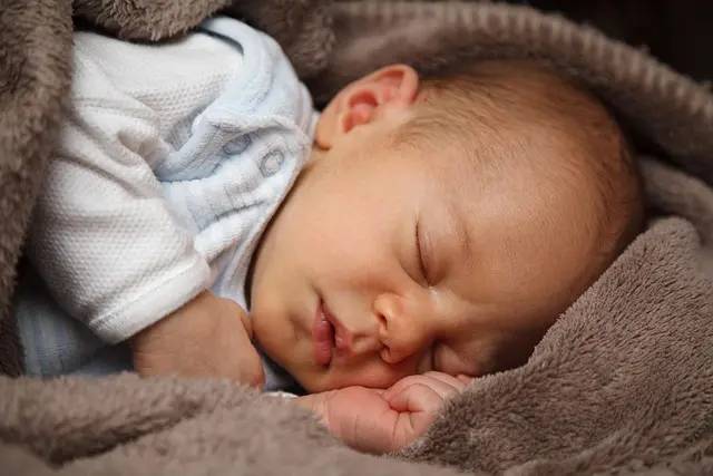 Les Meilleures Techniques pour Établir la Routine de Sommeil de Bébé