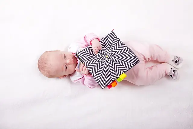 10 Astuces Pour Créer un Environnement Éveillé pour Bébé