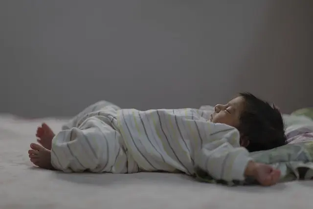 Comment Établir une Routine de Sommeil pour Votre Bébé