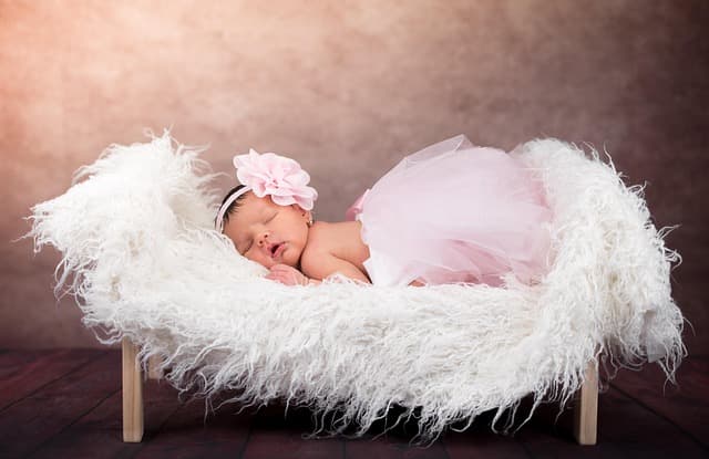 Les Meilleures Pratiques pour Accompagner la Naissance de Bébé