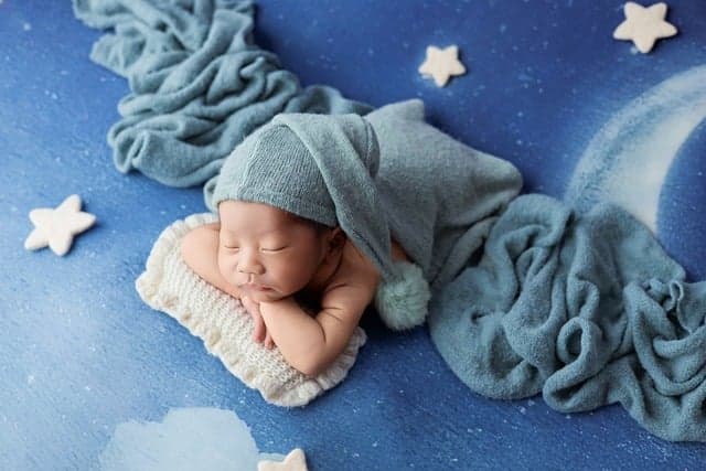 Comment Établir une Routine Sereine pour les Premiers Mois de Bébé